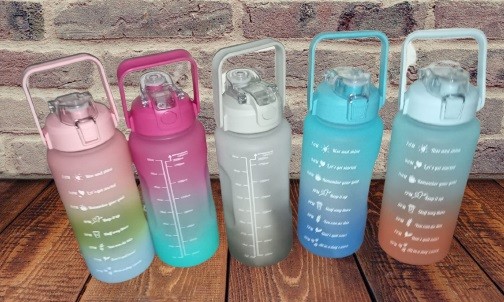 TERMO BOTELLA MOTIVACIONAL DE PLASTICO DE 2 LTROS. (4 COLORES)